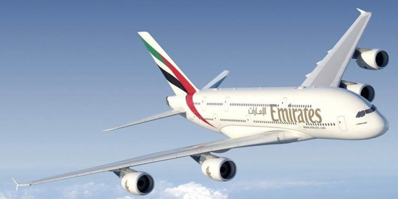 Emirates lands in Tokyo-Haneda