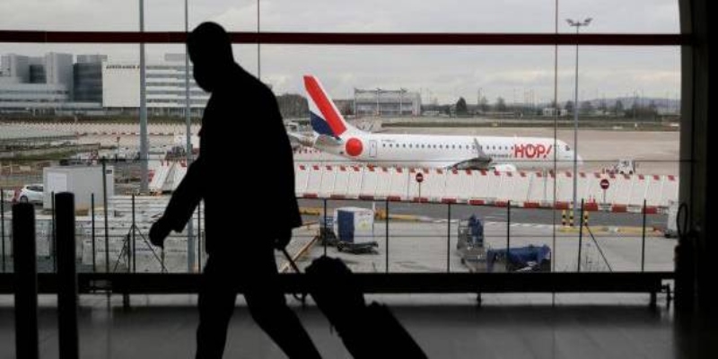 Brazil clears travelers from the UK, South Africa and India to enter the country