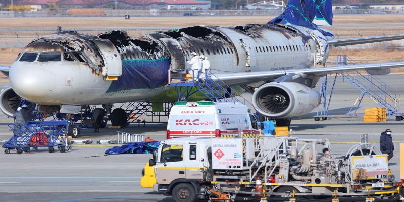 South Korean airline bans power banks after aircraft fire