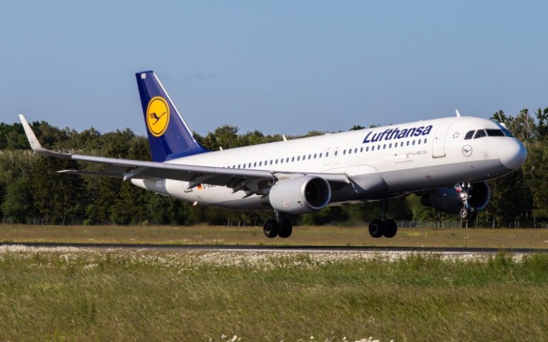 Lufthansa Group begins free Starlink Wi-Fi rollout across 850 aircraft